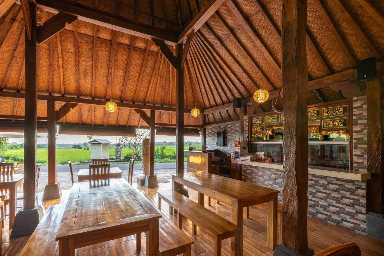Lilis Cempaka Mas Guesthouse Чангу Экстерьер фото