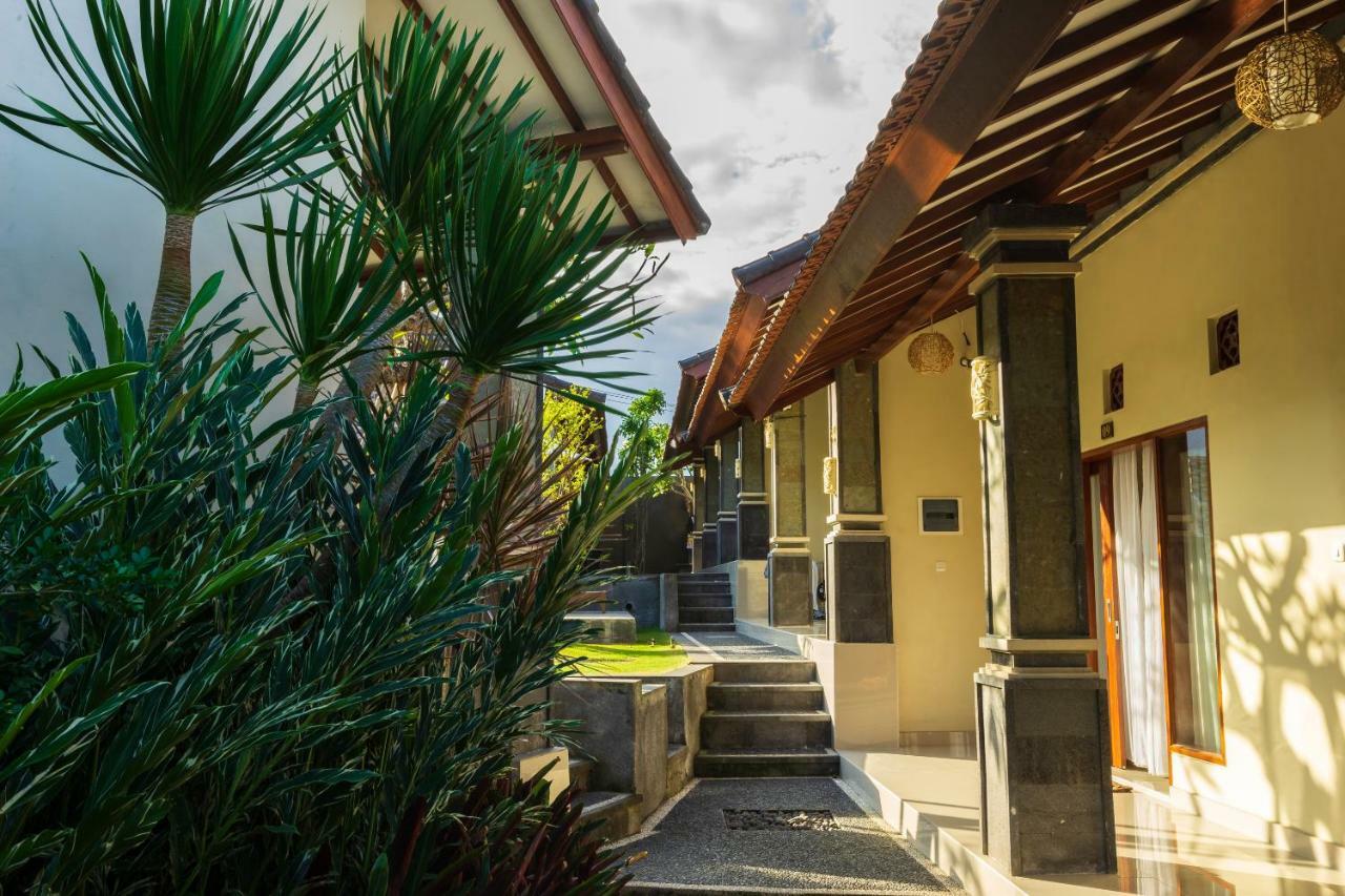 Lilis Cempaka Mas Guesthouse Чангу Экстерьер фото